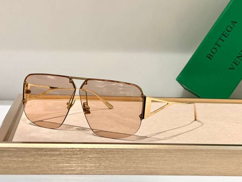 Picture of Bottega Veneta Sunglasses _SKUfw53760442fw